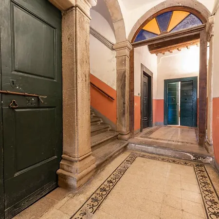 Appartamento Galli Tassi 60 *
